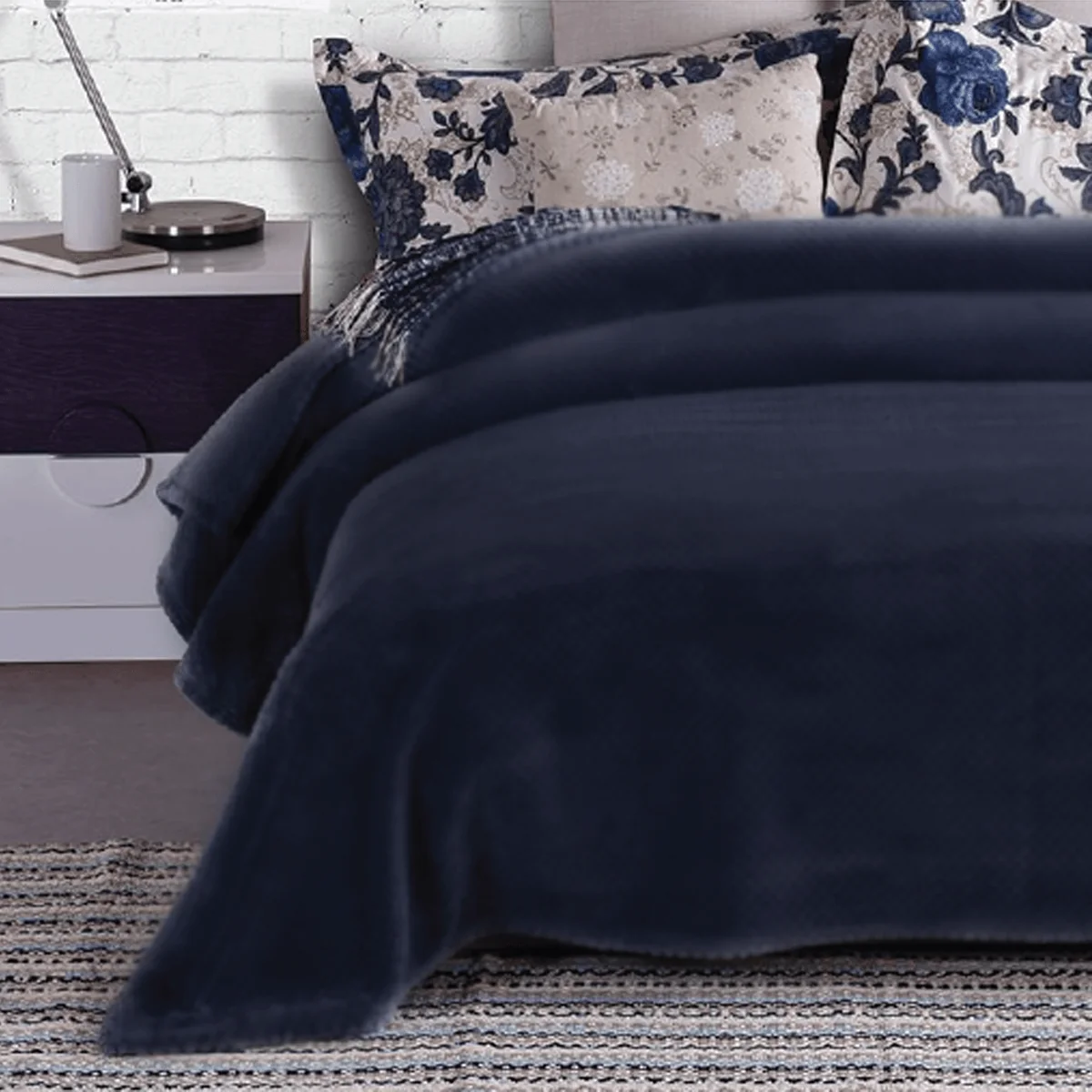 Selected Blanket 60×80 Erica Coral Fleece Solid Powerful