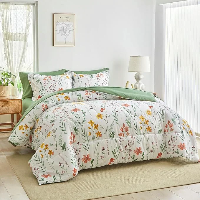 Traditional AIKASY Bed in a Bag 7 Pieces Queen Size – Floral Print – Soft Microfiber Reversible Bed Comforter Set 1 Comforter 2 Pillow Shams 1 Flat Sheet 1 Fitted Sheet 2 Pillowcases （White Queen） Effective