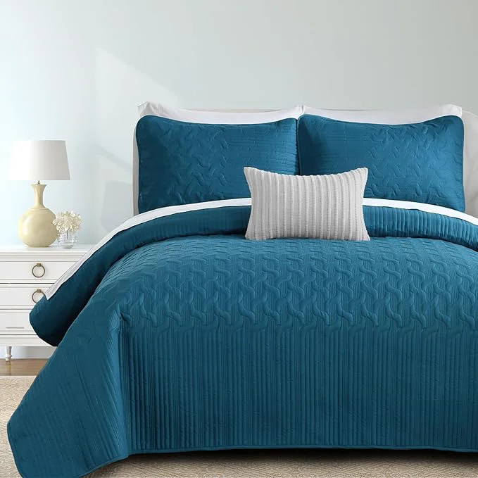 Elegant Yiran Teal Blue Quilt Set Queen Size Lightweight Bedspread Ultrasonic Wave Pattern Soft Microfiber Coverlet for All Season Modern Style 3 Piece Bed Cover Sets with 2 Pillow Shams 96 quot x90 quot Reliable