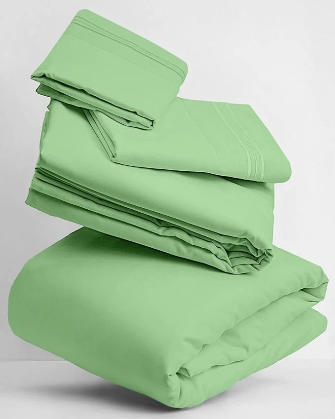 Eco-Friendly Mellanni Twin XL Sheets Set – 3 PC Iconic Collection Bedding – Hotel Luxury Extra Soft Cooling Bed Sheets – Wrinkle Fade Stain Resistant Twin Extra Long Pistachio Fast