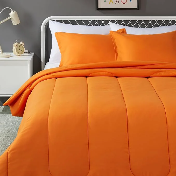 Recyclable Amazon Basics 3-Piece Soft All-Season Microfiber Kid 39 s Comforter and Pillow Sham Set Full Queen Bright Orange Solid Specialty