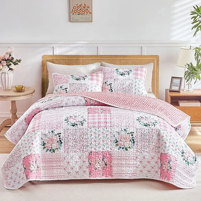 Genuine Joyreap 3 Pieces Floral Patchwork Quilt Set California King 102×114 inches- Pink n White Flowers Design Smooth Soft Microfiber Quilt Bedspread Bed Cover for All Season Durable