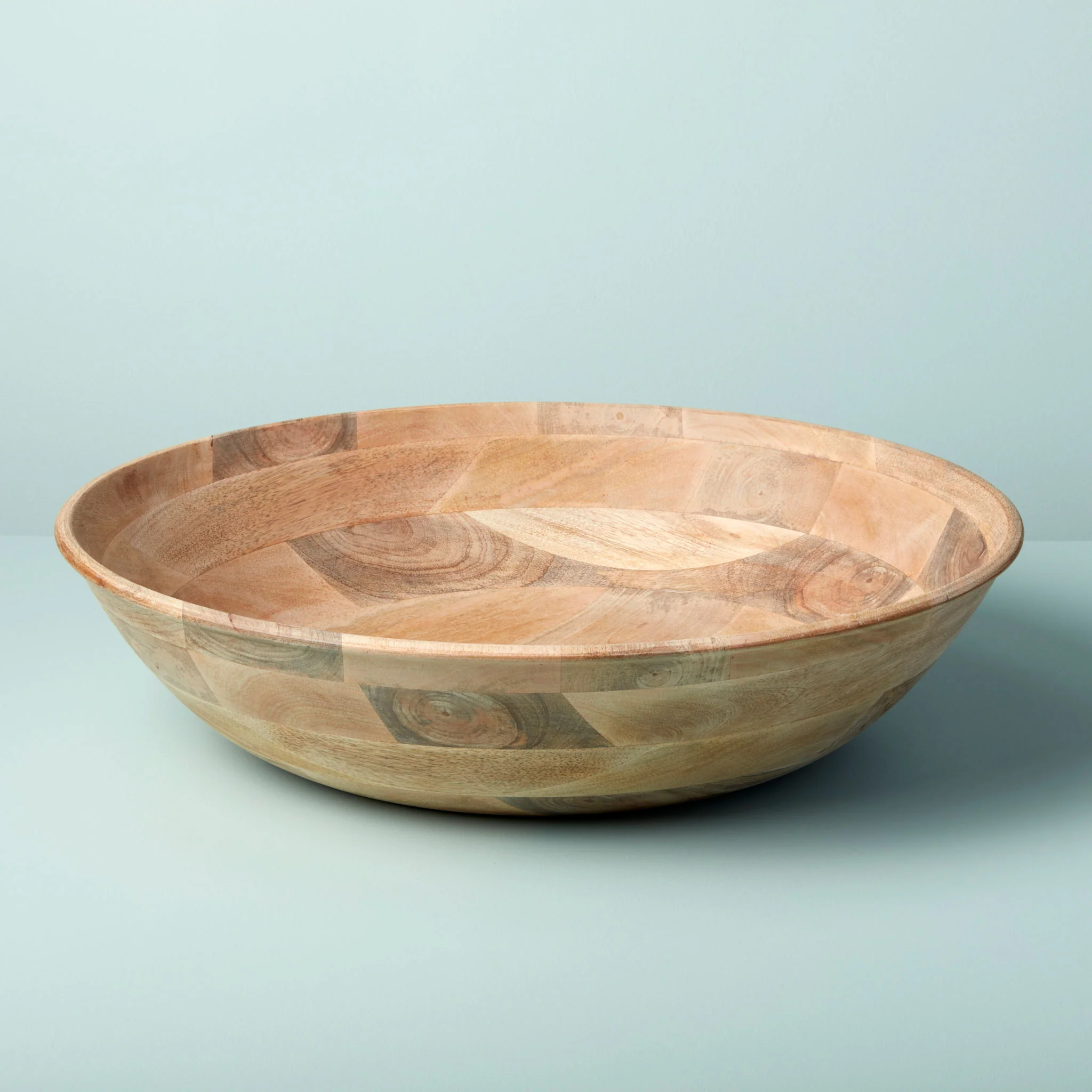Smooth Darian Oversized Bowl Detailed