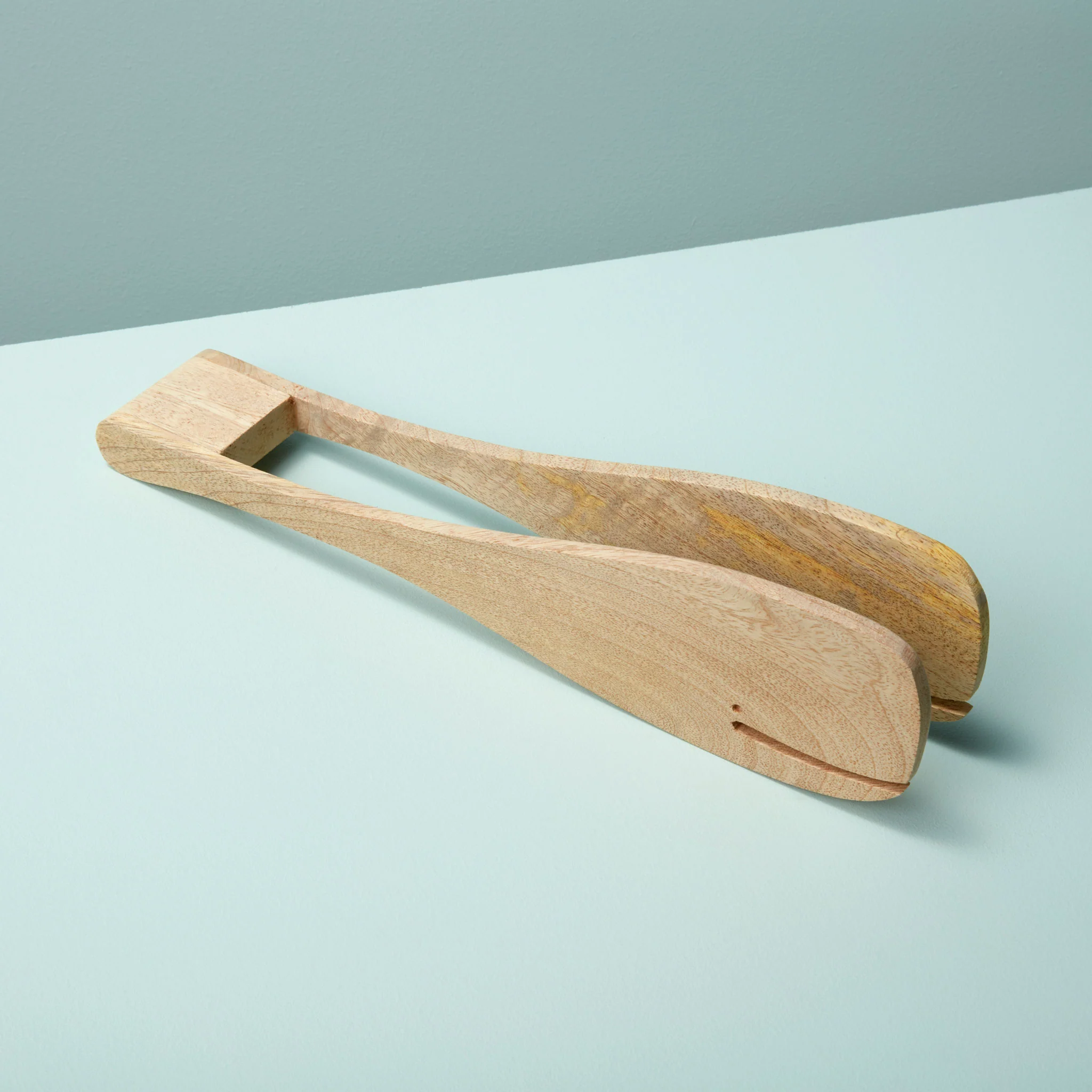 Certified Natural Mango Wood Whale Tongs Environmentally Friendly