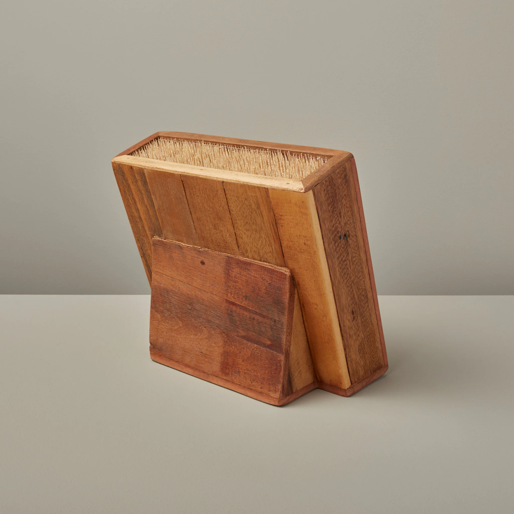 High-Performance Reclaimed Wood Angled Rectangular Knife Block Consistent