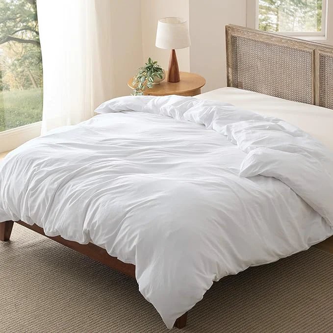High-Grade Bedsure Duvet Cover Queen Size Only – Prewashed Cotton-Like Polyester Extra Soft All Season Bedding Includes 1 Duvet Cover 90×90 Inches with Zipper Closure White Comforter Not Included Pure