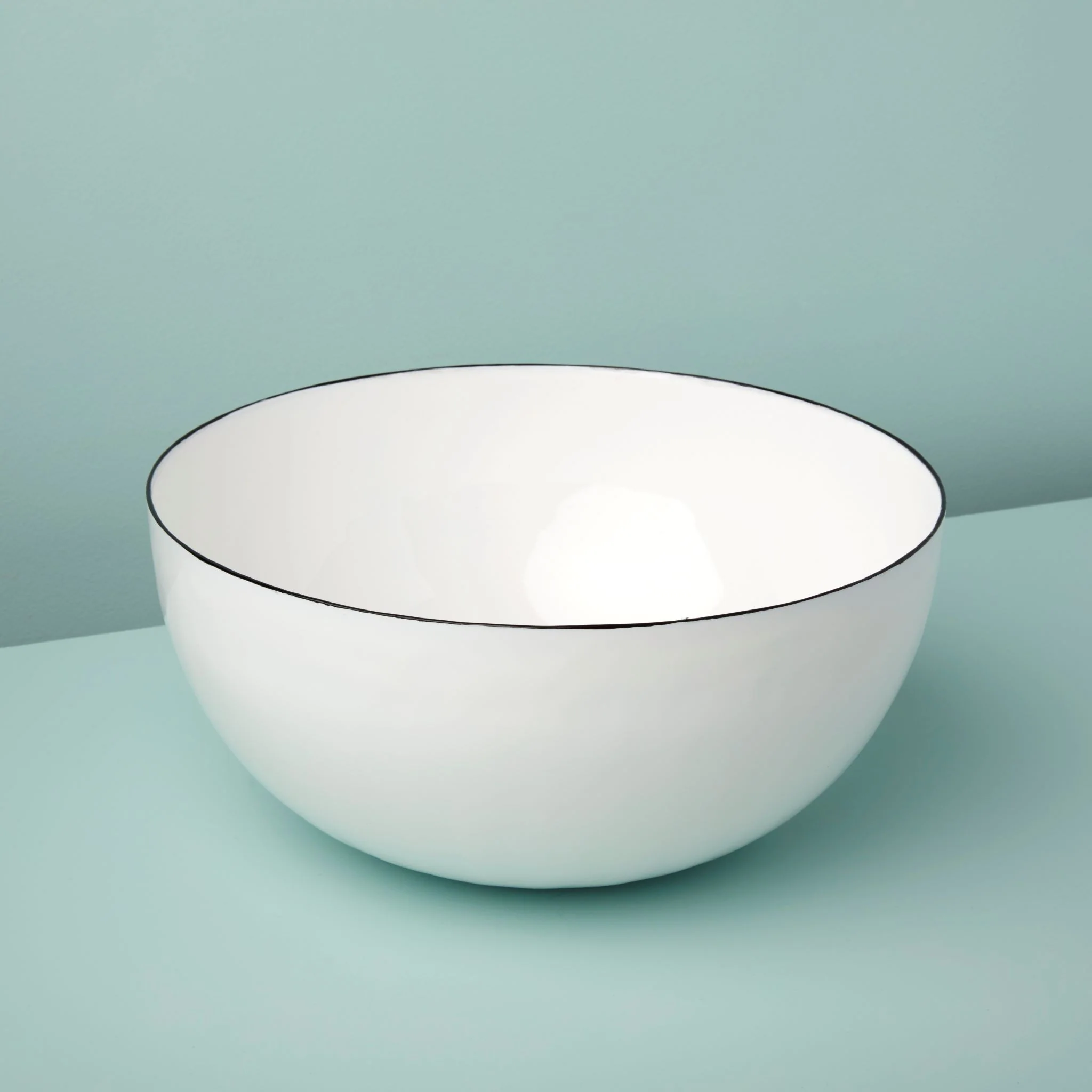 Casual Harlow Bowl White Dependable
