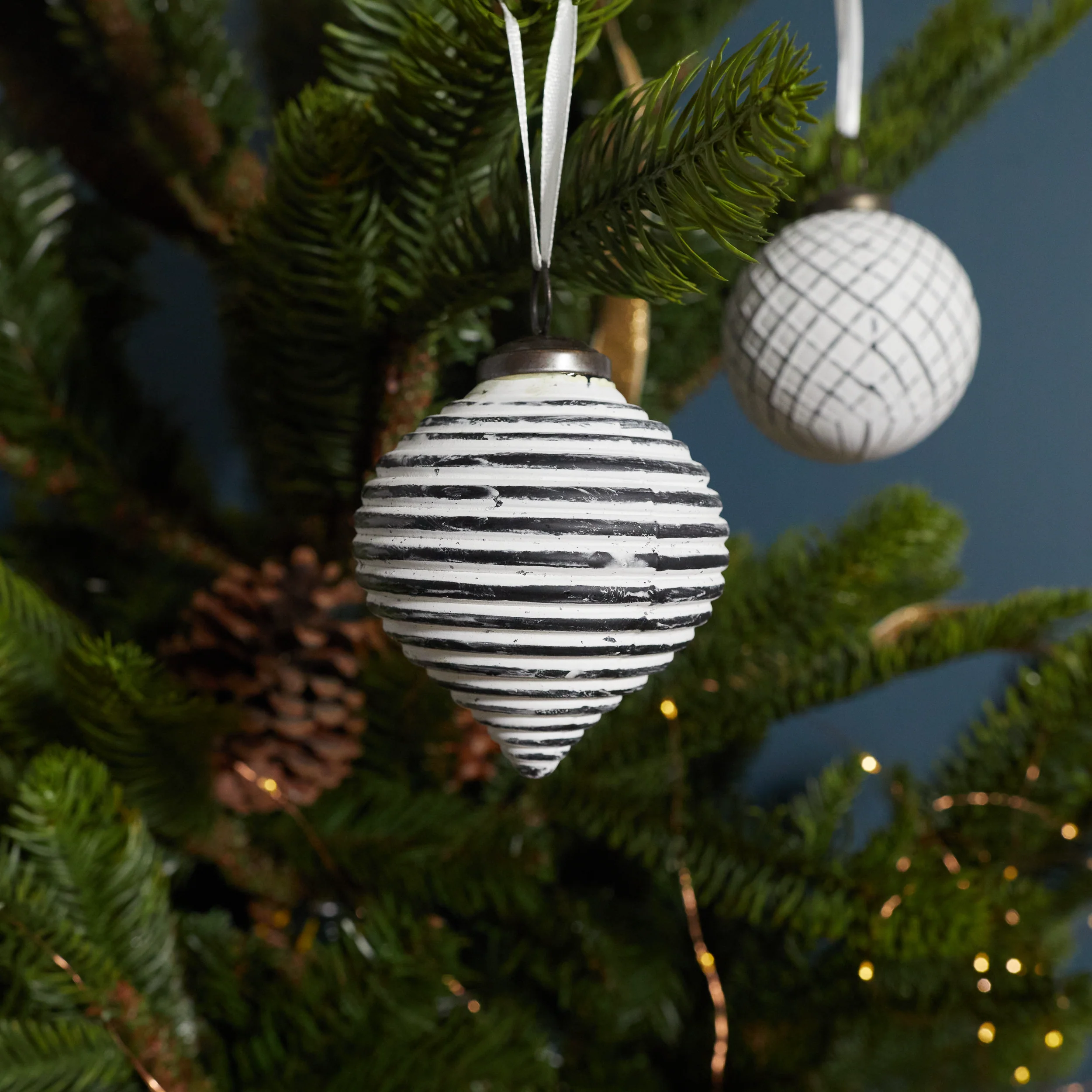 Minimalist Breckenridge Ornament Bodo Efficient