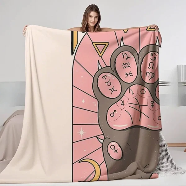Recyclable Kawaii Cat Paw Throw Blanket Smart