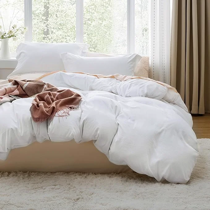 Fashionable Bedsure White Oversized King Duvet Cover – 3 Pieces Prewashed Cotton-Like Extra Soft Bedding Set Includes 1 Duvet Cover 120×98 Inches with Zipper Closure amp 2 Pillow Shams Comforter Not Included Classic