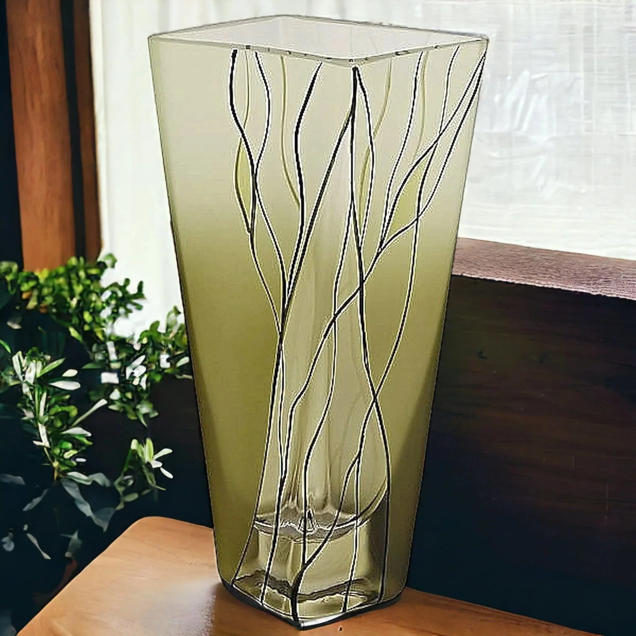 Durable Square Vase – 8 inch Green Crystal vase Excellent