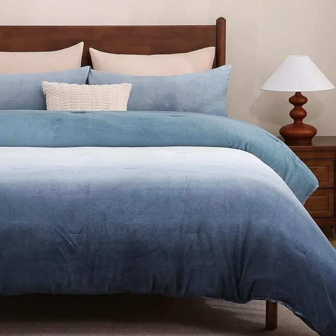 Durable Bedbay Blue Gradient Plush Fleece Comforter Set Queen Size Ultra Soft Velvety Bedding Lightweight Warm Cozy Ombre Quilt Set Reversible Fleece Fluffy Comforter 3 Pcs with 2 Pillowcases Proven