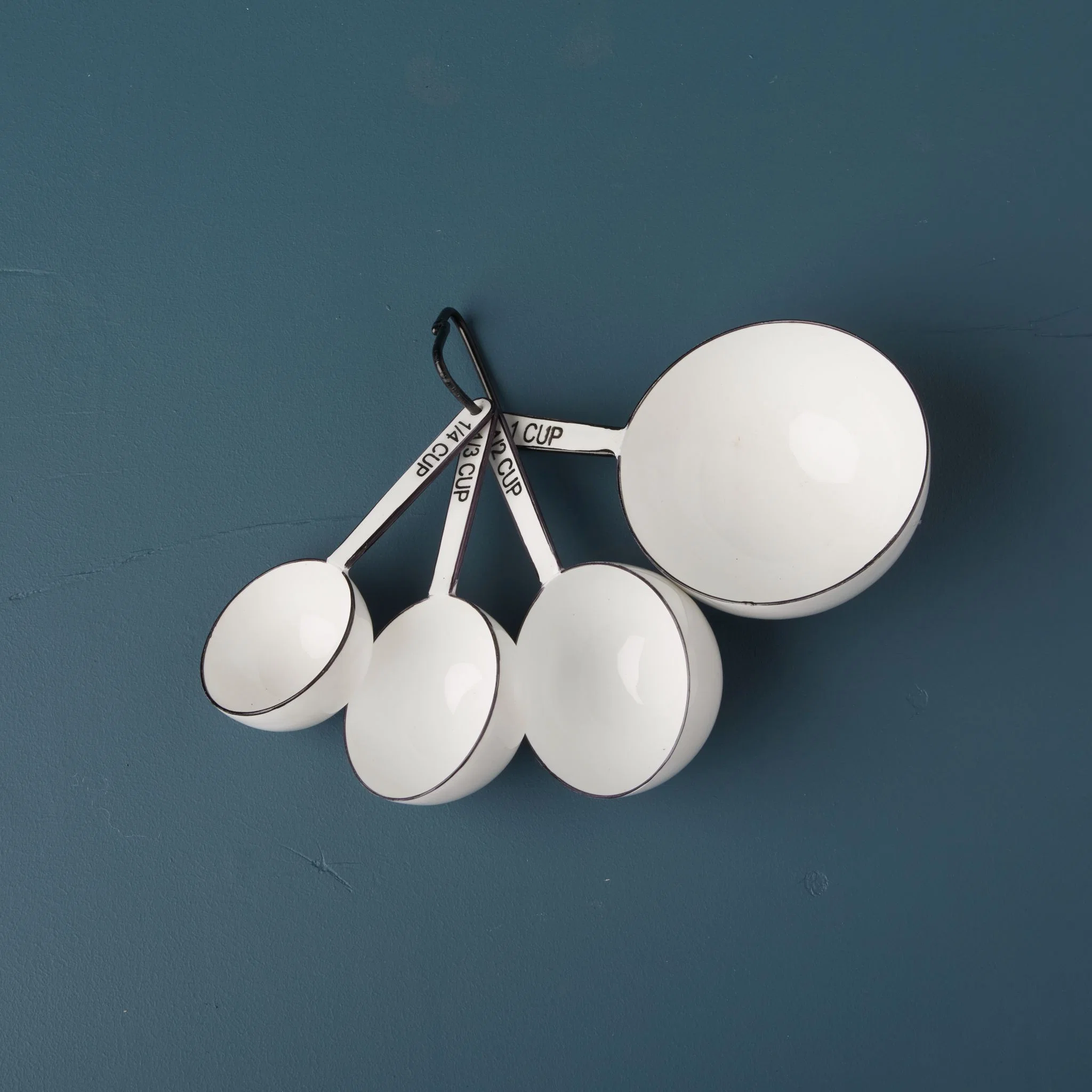 Optimized Harlow Measuring Cups White Detailed