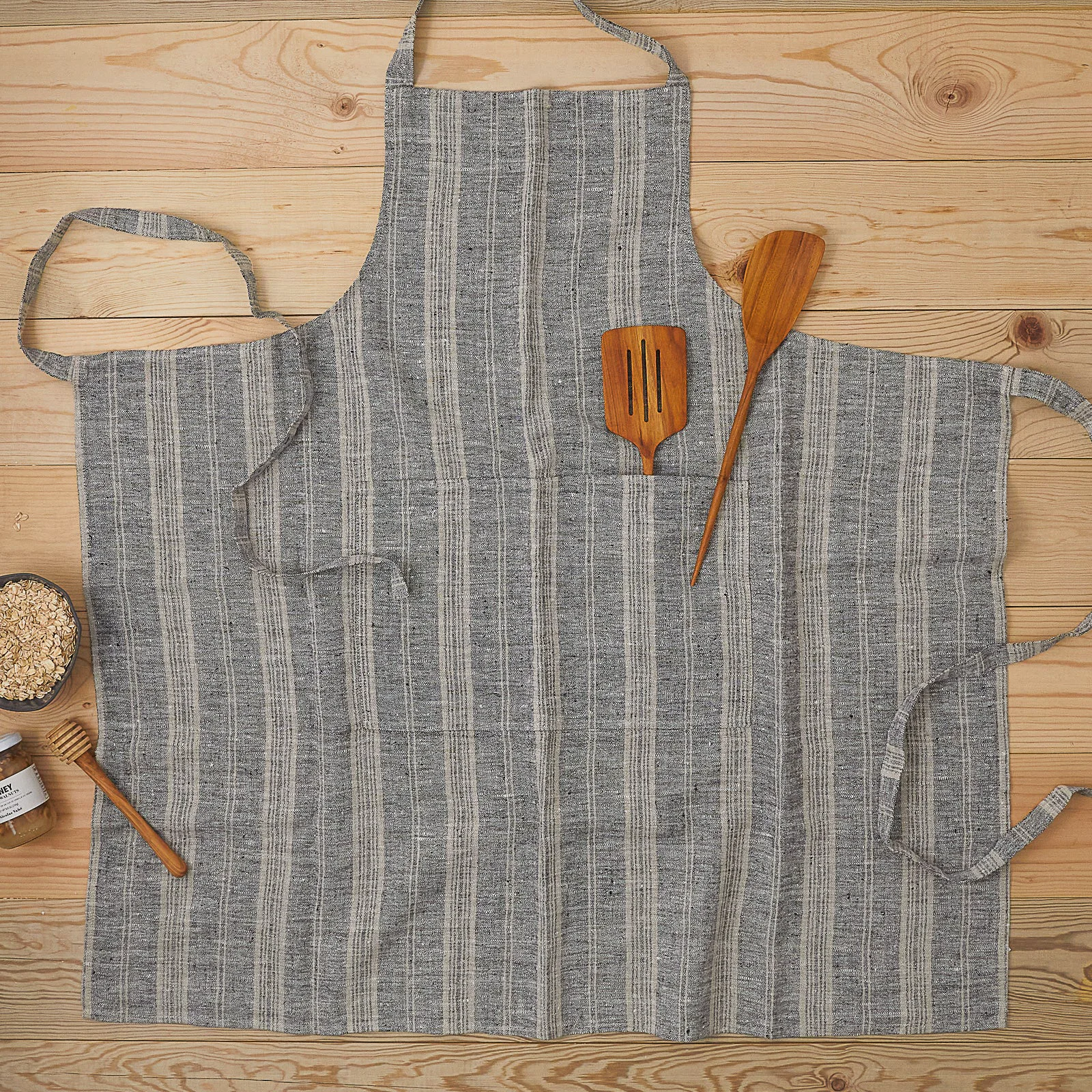 Fast Multistripe Apron Black and Natural Proven
