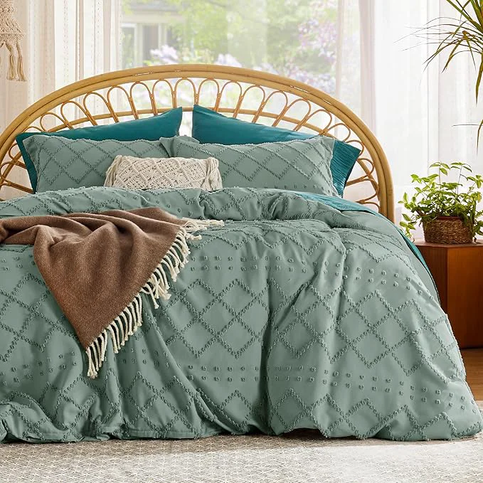 Next-Generation Bedsure Boho Cal King Duvet Cover – Green Breathable amp Soft Boho Bedding Machine Washable Comforter Cover for All Seasons Includes 1 Duvet Cover 104 quot x98 quot with 2 Pillow Shams amp Zipper Closure Quality