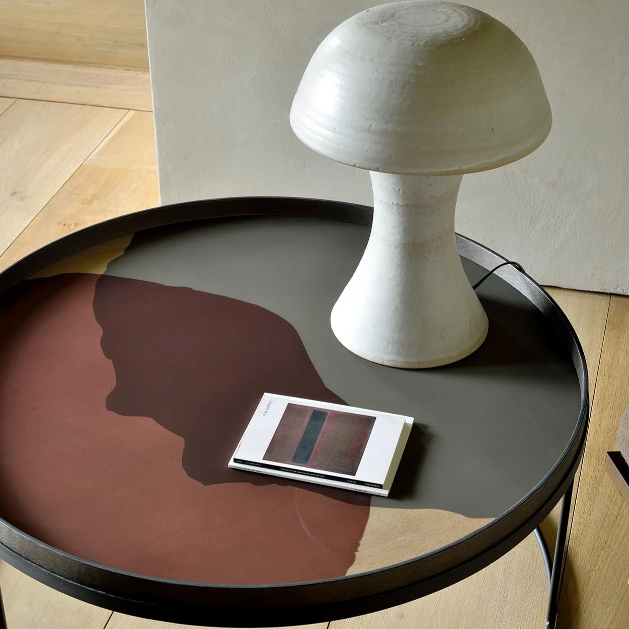 Fast Round Pinot Combined Dots Glass Tray Extra Large Modern