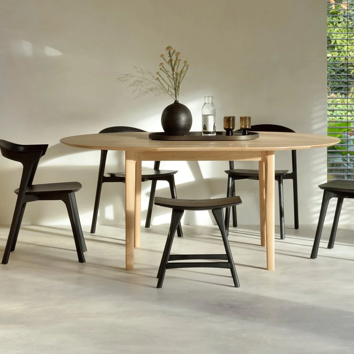 Trusted Bok Solid Oak Extendable Dining Table Round 51 quot 71 quot Innovative