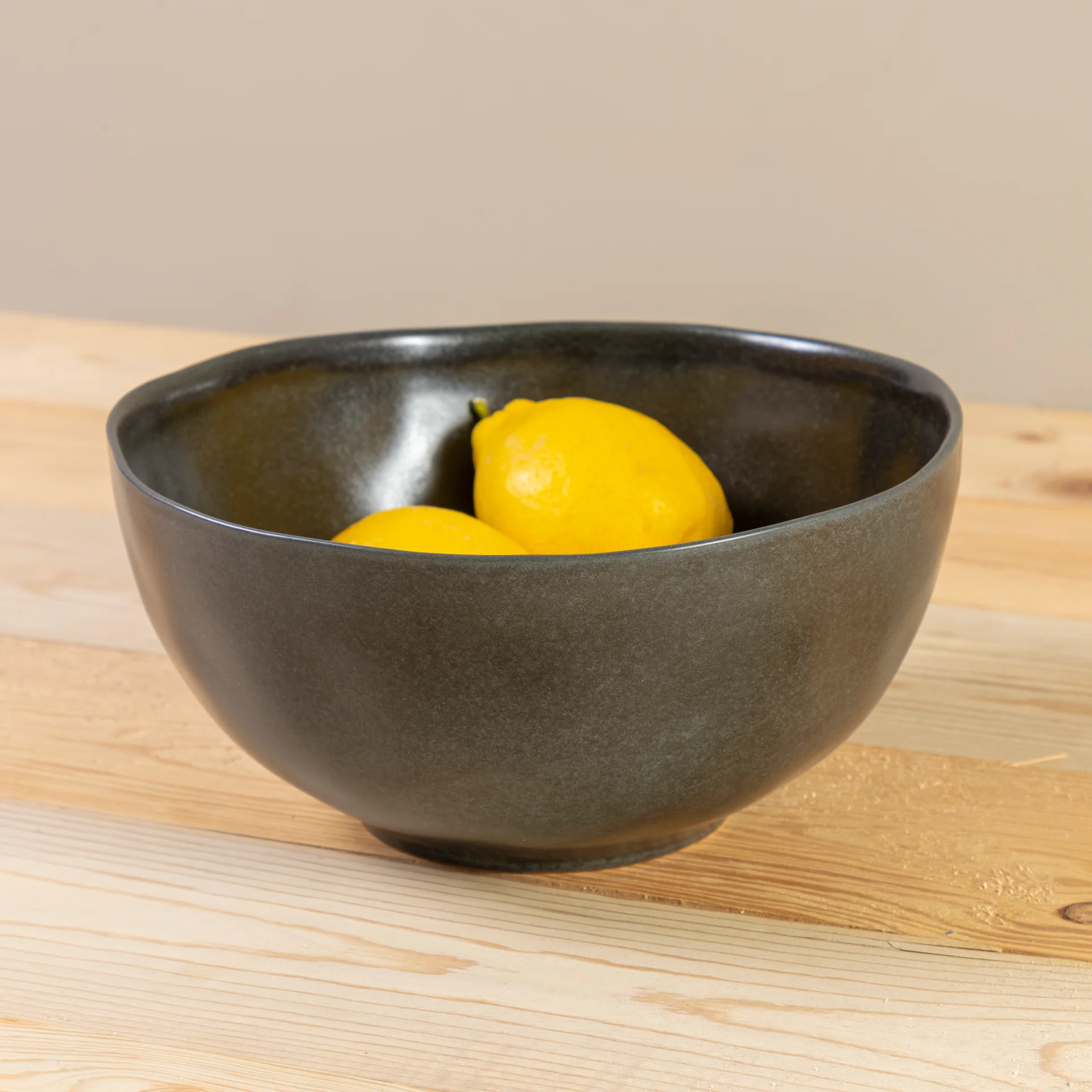 Optimized Livia 10.5 quot Serving Bowl Black Exceptional