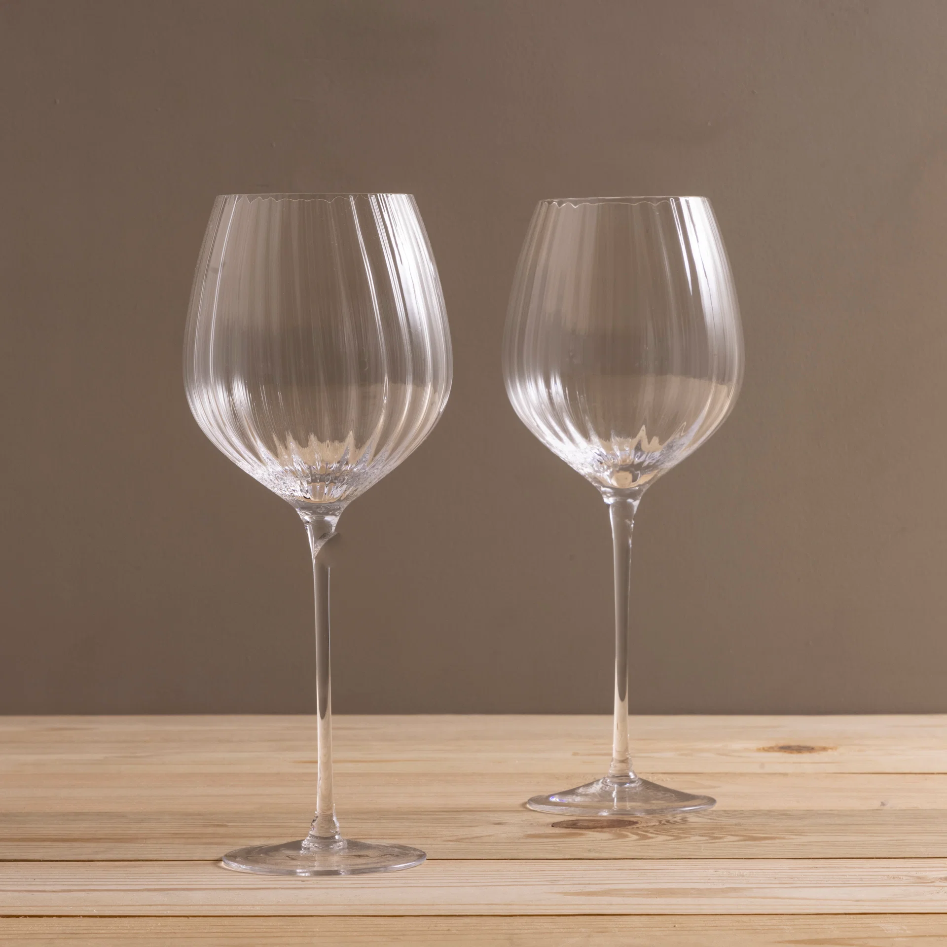 Clean Aurelia White Wine Glass Set of 4 Reliable