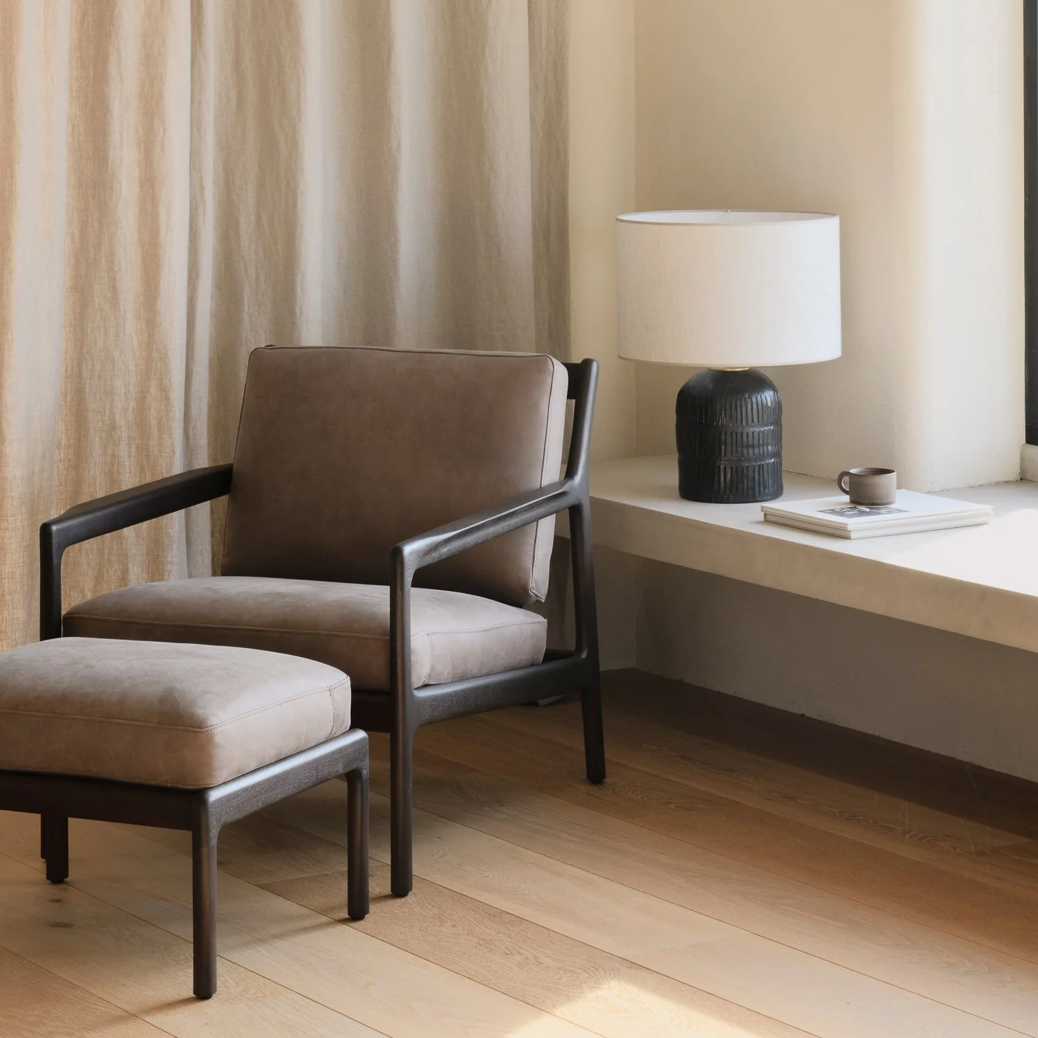 Contemporary Jack Footstool Varnished Mahogany Dark Brown Terra Nubuck Leather Consistent