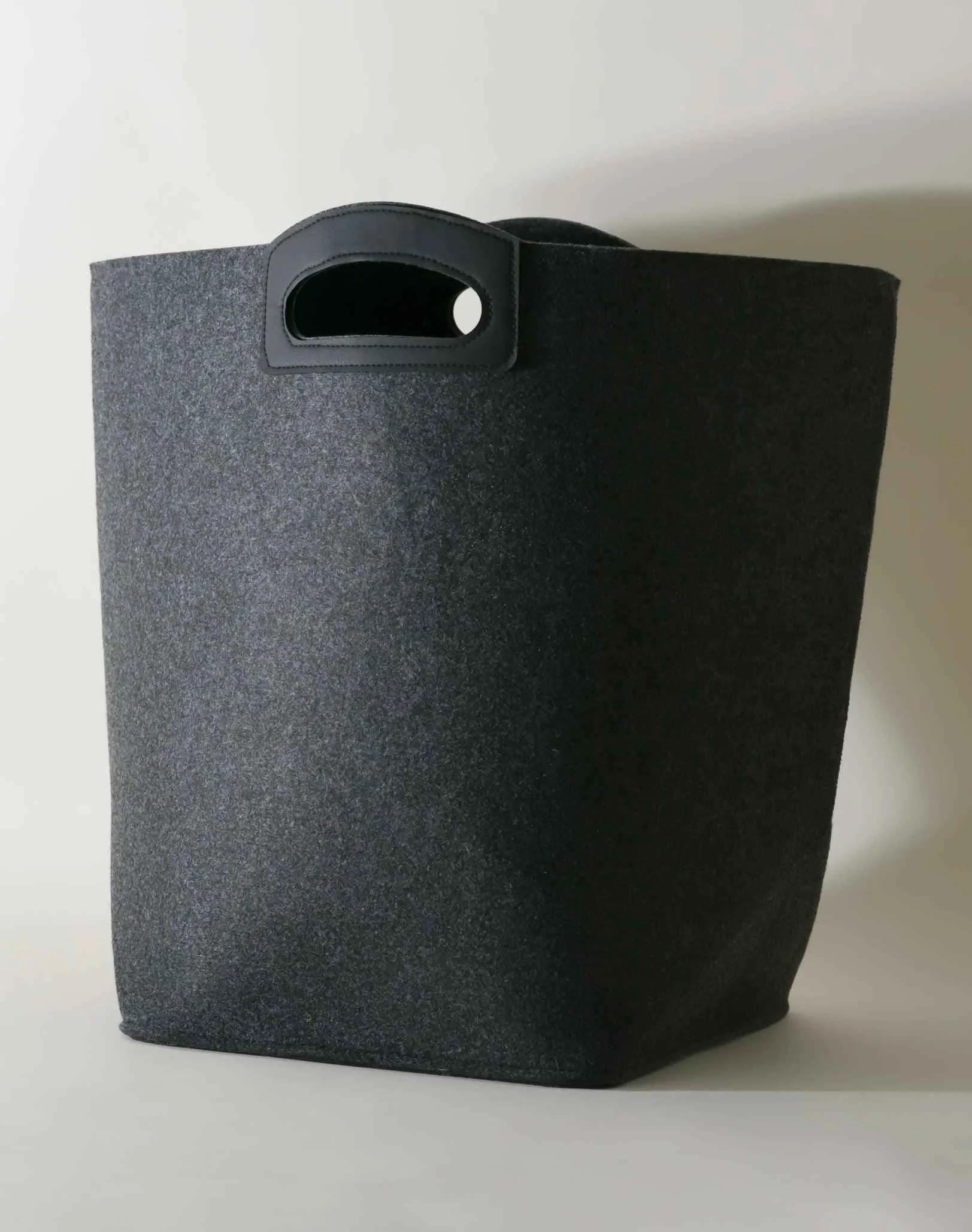 Enhanced The Handle Bin Solid