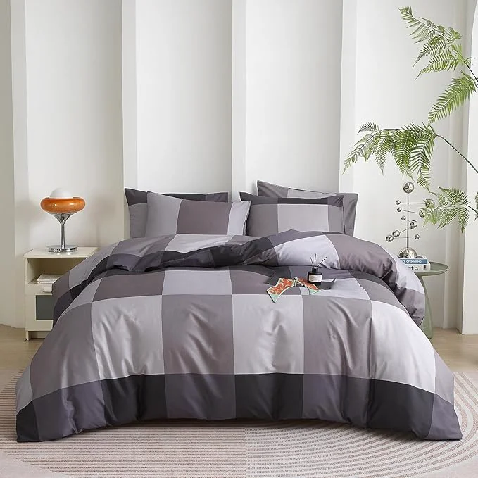 Smooth mixinni Queen Comforter Set Men Boys Geometric Checkered Plaid Printed Bedding Comforter for All Season Soft Lightweight Bedding Set- Queen Size Grey Black Carefully Designed