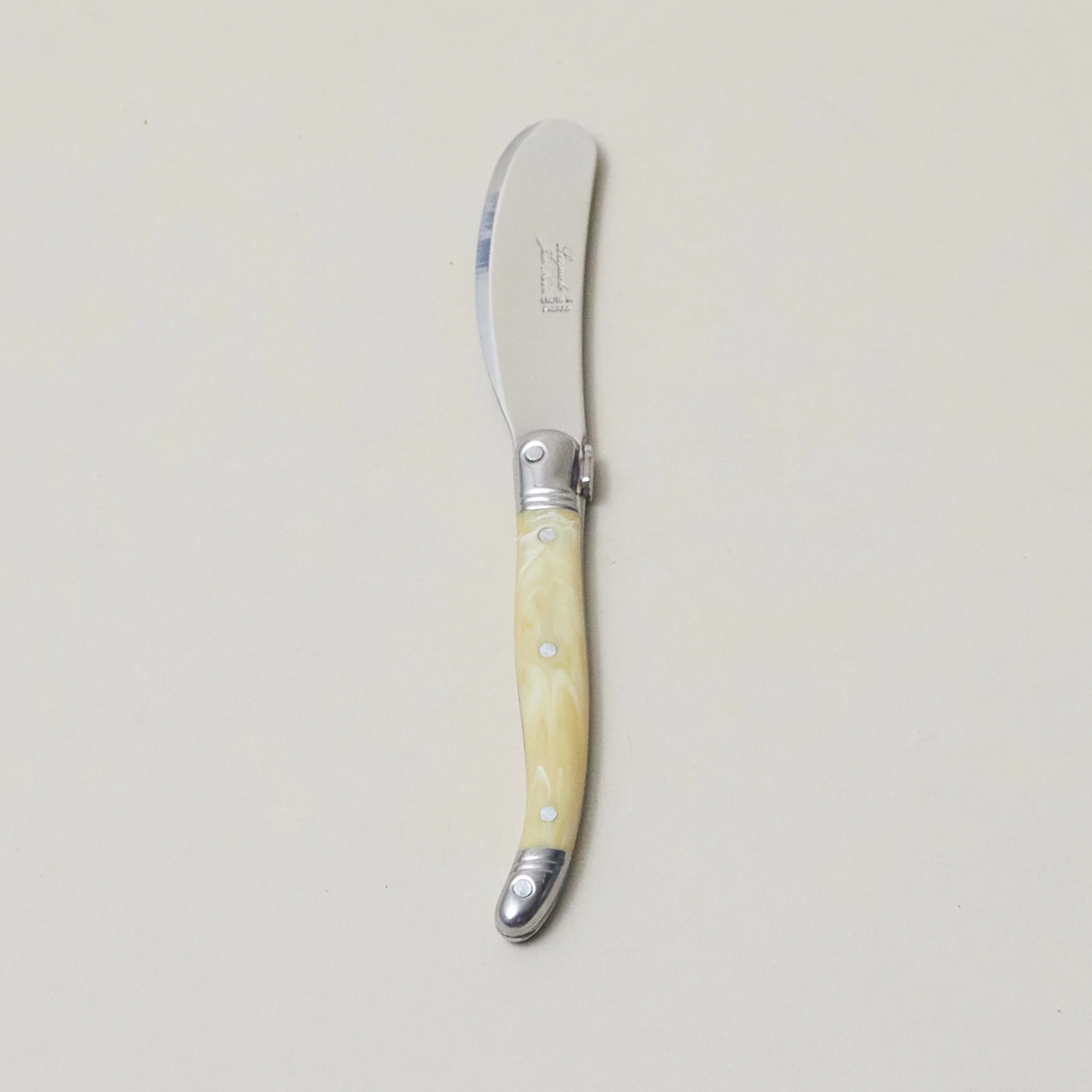 Flexible Set of 4 Laguiole Mini Spreader Pale Horn Fast