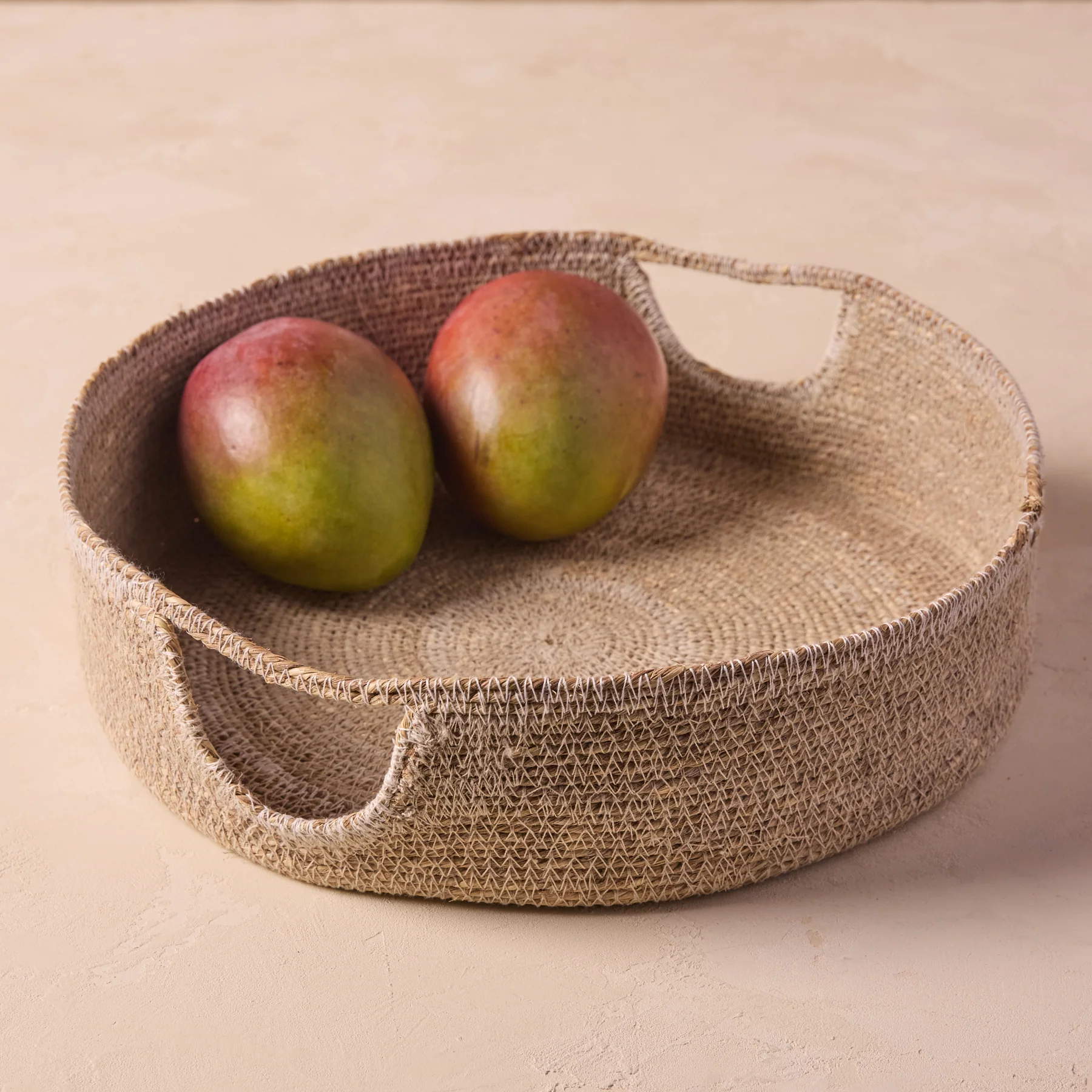 Practical Hydra Woven Seagrass Tray Grey Fashionable
