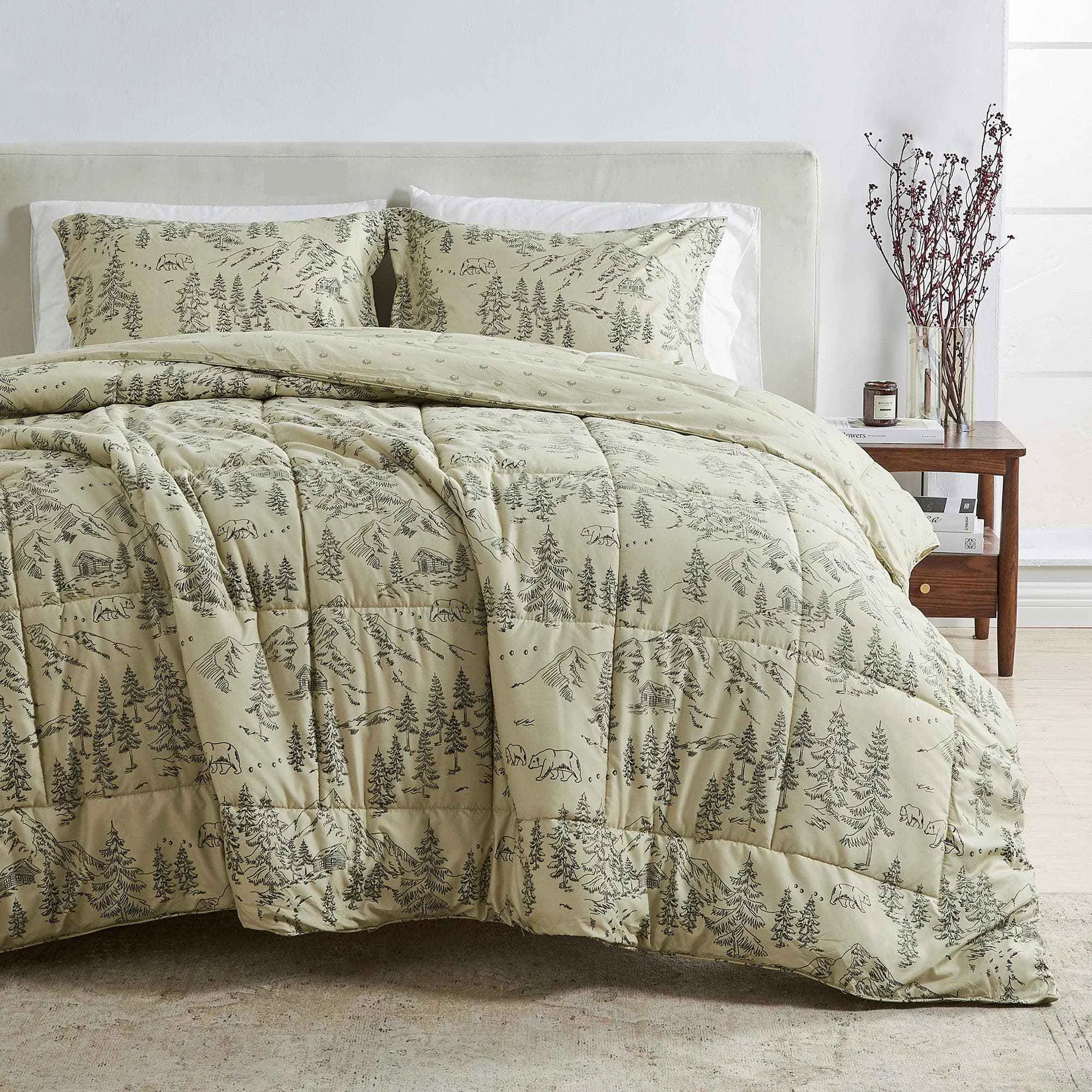 Sustainable Reversible Christmas Comforter and Sham Set – Holiday Lodge Odette Collection Lightweight