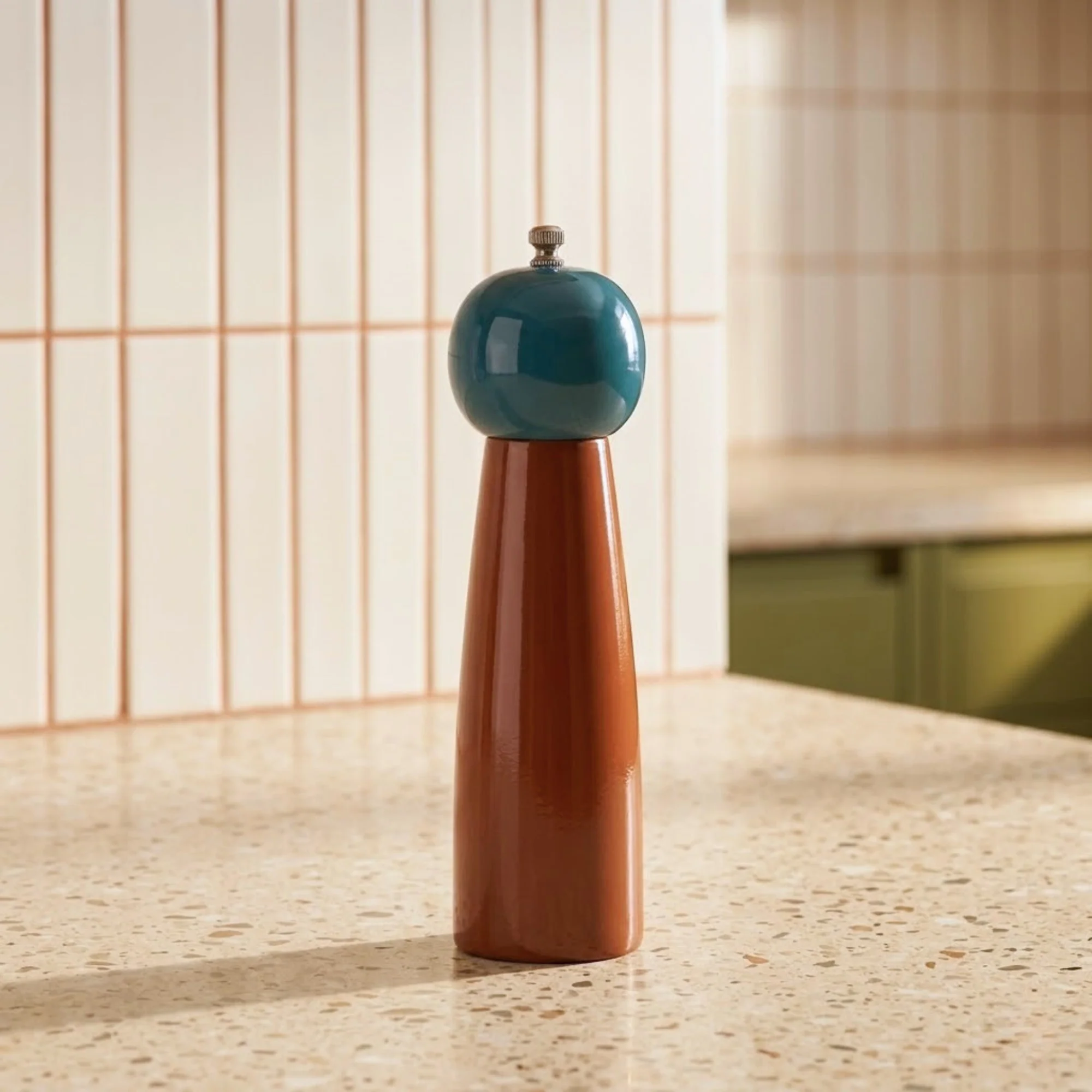 Specialty Harlow Bright Salt amp Pepper Mill Rasberry Fine Crafted