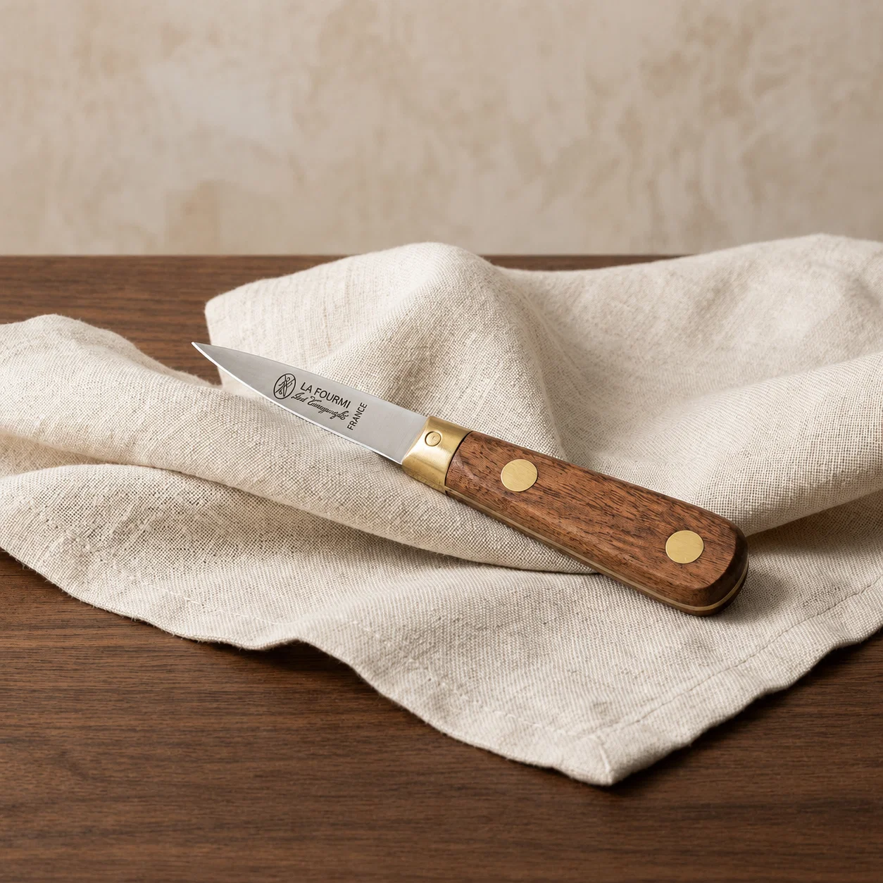 Green La Fourmi Oyster Shucker Stylish