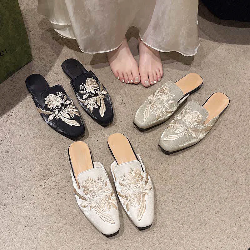 Soft Ownkoti Elegant Floral Embroidery Pointed-Toe Mules Effective