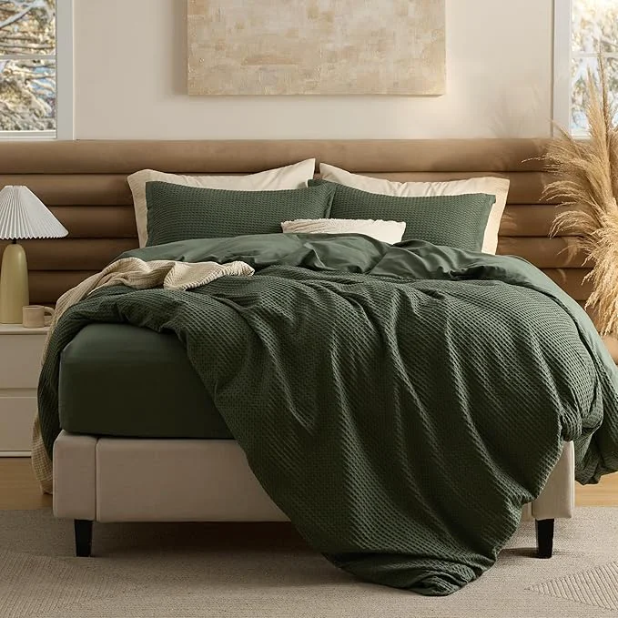 Versatile Bedsure Cotton Duvet Cover Queen Size with Fitted Sheet – 4 Pieces Olive Green Waffle Weave Bedding Set GentleSoft™ and Breathable Includes 1 Duvet Cover 90×90 1 Fitted Sheet 2 Pillow Shams Pure