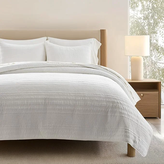 Innovative EVERGRACEHOME Cotton Modern Lines Quilt Set King Size Pre-Washed Soft Striped Coverlet Bedspread 3 Piece Lightweight Bedding Set for All Season with 2 Pillow Shams Bright White Eco-Friendly