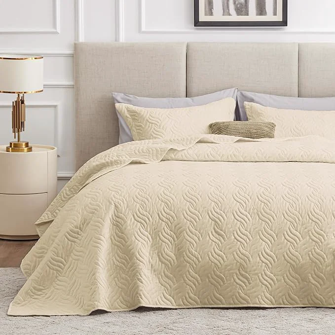 Fine Crafted Love 39 s cabin Twin Quilt Bedding Set Camel Bedspreads – Soft Bed Summer Lightweight Bedspread Comforter – Wave Pattern Bedding Coverlet for All Season – 2 Pieces 1 Quilt 1 Pillow Sham Prestigious