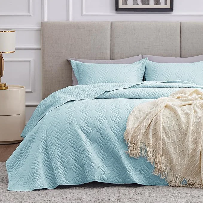 Reusable Love 39 s cabin Quilts for Queen Bed Light Blue Bedspreads – Soft Bed Summer Lightweight Bedspread Comforter – Modern Style Wave Pattern Coverlet for All Season – 3 Pieces 1 Quilt 2 Pillow Shams Unique