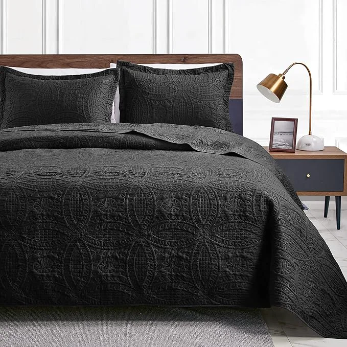 Practical Love 39 s cabin Twin Quilt Set Black Bedspreads – Soft Bed Fall Lightweight Bedspread Comforter – Modern Style Coin Pattern Coverlet for All Season – 2 Pieces 1 Quilt 1 Pillow Sham First-Class