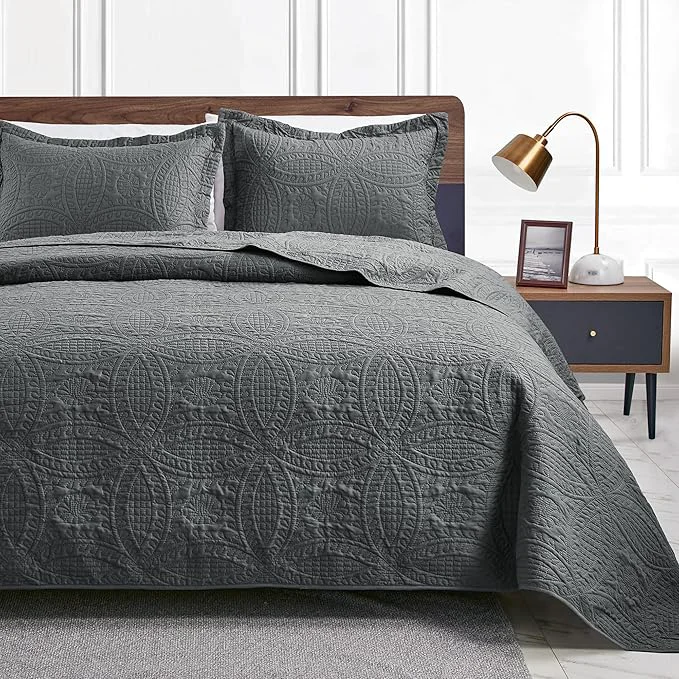 Pure Love 39 s cabin Oversized King Size Quilt Bedding Set Dark Grey Bedspreads – Oversized King Lightweight Bedspread Comforter – Coin Pattern Coverlet for All Season – 3 Pieces 1 Quilt 2 Pillow Shams High-Grade