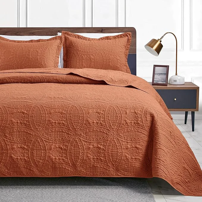 High-End Love 39 s cabin California King Size Quilt Bedding Set Umber Bedspreads – Cal King Summer Lightweight Bedspread Comforter – Coin Pattern Coverlet for All Season – 3 Pieces 1 Quilt 2 Pillow Shams Environmentally Friendly