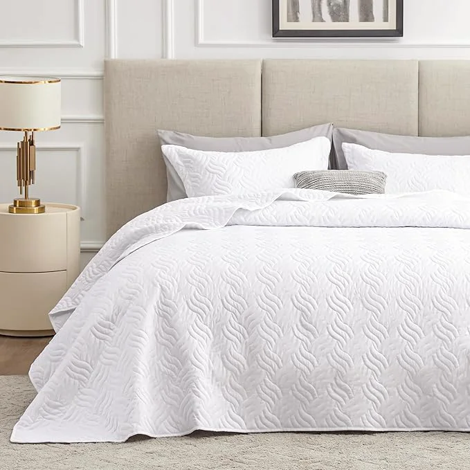 Quality Love 39 s cabin Twin Quilt Set White Bedspreads – Soft Bed Summer Lightweight Bedspread Comforter – Modern Style Wave Pattern Coverlet for All Season – 2 Pieces 1 Quilt 1 Pillow Sham Enhanced
