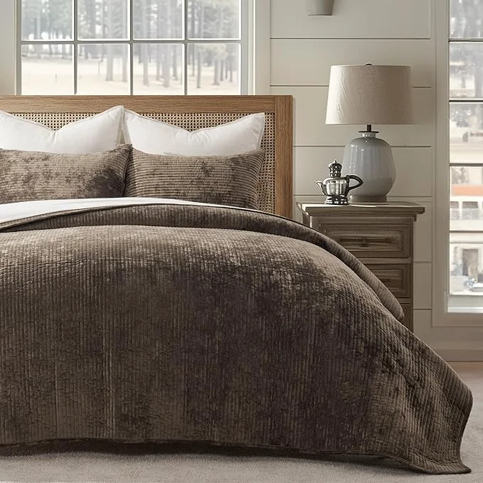 Superior EVERGRACE Velvet Quilt Set King Size Luxurious Soft Quilted Bedding Sets Lightweight Velvet Comforter for All Season Striped Channel Bedspread Coverlet with 2 Shams Mushroom Brown Powerful