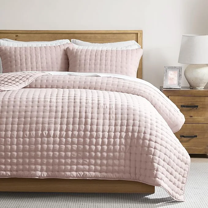 High-End WDCOZY Pink Twin Size Quilt Bedding Sets with Pillow Sham Lightweight Soft Bedspread Coverlet Quilted Blanket Thin Comforter Bed Cover All Season Summer Spring 2 Pieces 68×90 inches Expertly Made