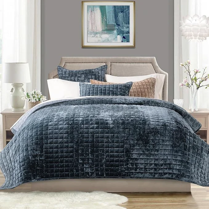 Green RECYCO Luxury Velvet Quilt Set King Size Bedding Sets Ultra Soft Velvet Comforter Set Lightweight Channel Box Stitch Oversized Bedspread Coverlet for All Season with 2 Shams Stormy Blue Fine Crafted