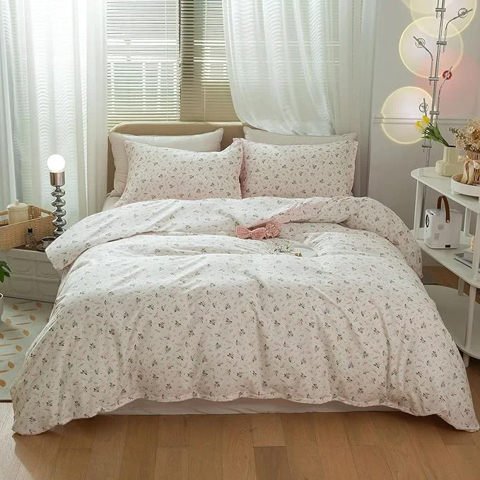 Crafted VM VOUGEMARKET Floral Comforter Set Full 3 Pcs Vintage White Pink Flower Bed Comforter with 2 Pillowcases All Season Soft amp Lightweight Comforter Set for Girls Women 80 quot x90 quot Fine