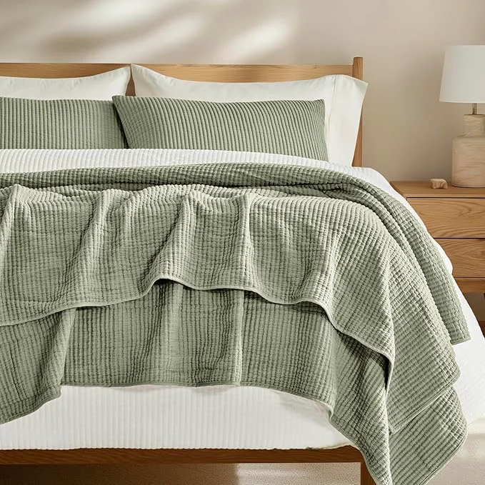 High-Grade EVERGRACEHOME Cotton Coverlet Set King Size 3 Pieces Lightweight Soft Ribbed Matelassé Bedspread Quilt Set Cozy Oversized Quilted Bedding Set with 2 Pillow Shams for All Seasons Light Sage Green Original