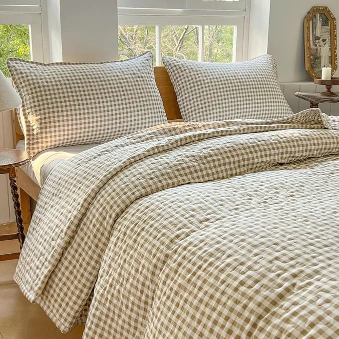 Innovative NSNLGSGC Tan Gingham King Quilt Set Soft Pre-Washed Microfiber Taupe Plaid King Bedspread Lightweight Checked Summer Quilt Grid Bedding Coverlets for All Seasons Includes 1 Quilt 2 Pillow Shams Elegant