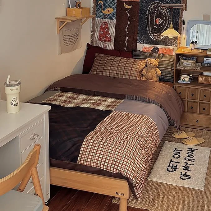 Fashionable Nayoroom Plaid Comforter Set Queen Size Vintage Brown Patchwork Checkered Comforter 3 Pieces Soft Lightweight Farmhouse Dorm Bedding Set for All Seasons Modern