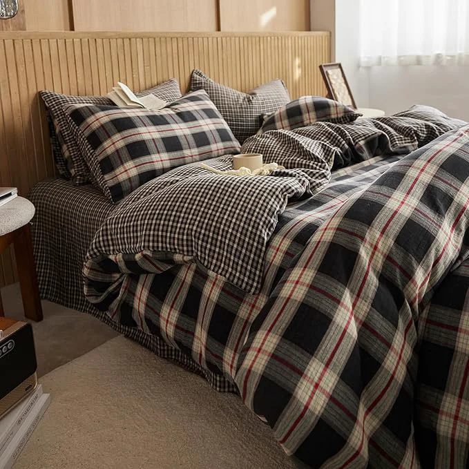 Consistent EAVD Vintage Black Gingham Comforter Set Queen Soft Muslin Cotton Red Green Grid Checkered Plaid Bedding Set with 2 Pillowcases Farmhouse Reversible Black Plaid Comforter Set for All-Season Premium