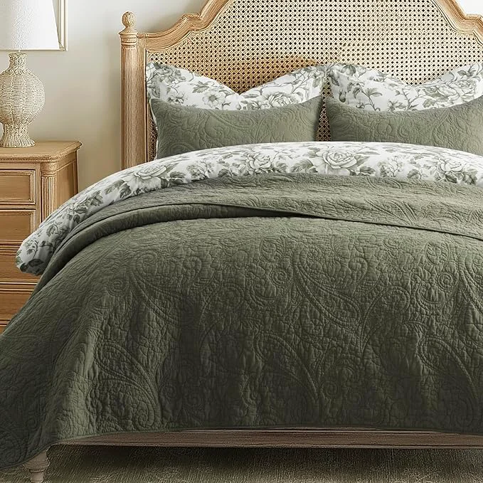High-End EVERGRACE Cotton Paisley Quilt Set King Size 3 Piece Set – Prewashed Lightweight Bedspread with 2 Shams Soft amp Breathable Matelasse Coverlet for All-Season Comfort Olive Green Long-Lasting