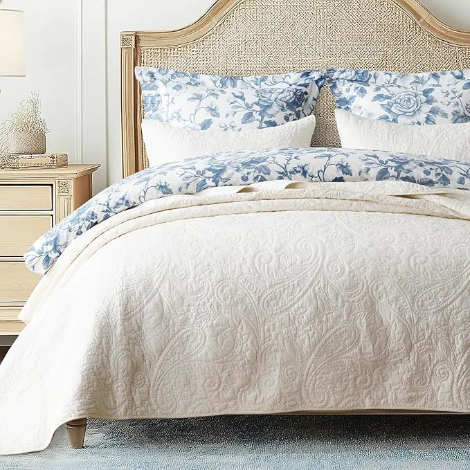 Selected EVERGRACE Cotton Paisley Quilt Set Queen Size 3 Piece Set – Prewashed Lightweight Bedspread with 2 Shams Soft amp Breathable Matelasse Coverlet for All-Season Comfort Ivory Cream Official